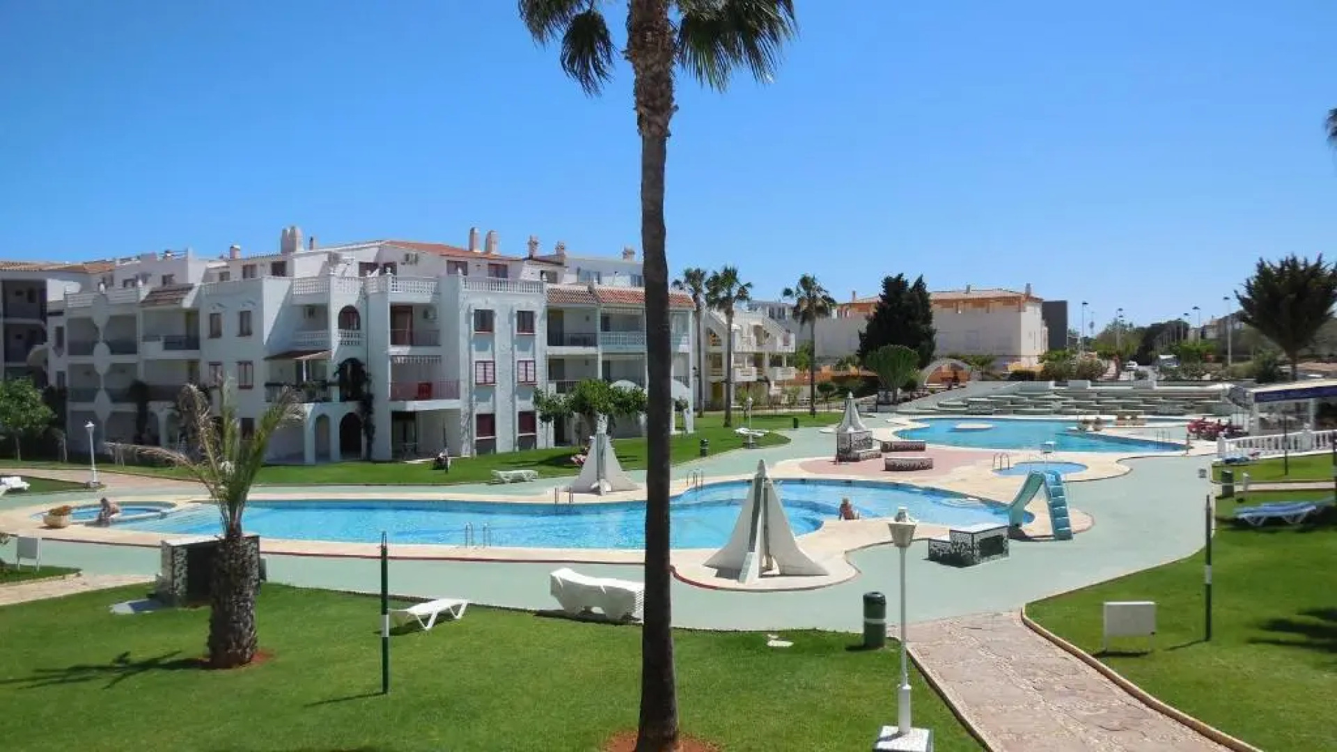 Apartamentos Habitat 3000