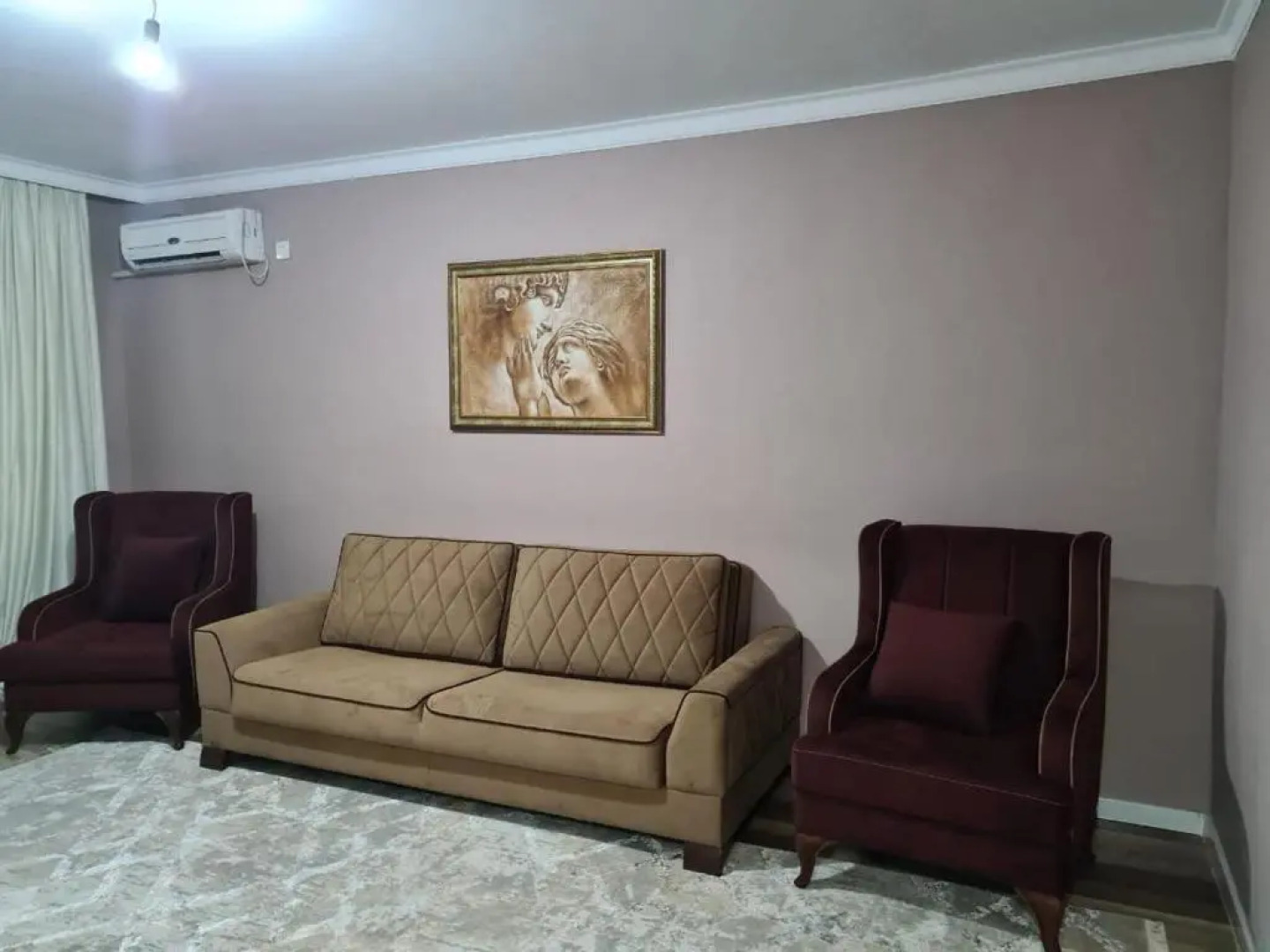 Avtovokzal 3 Room apt