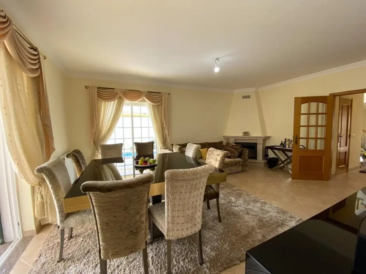 P RA Amazing Villa With Pool by Homing