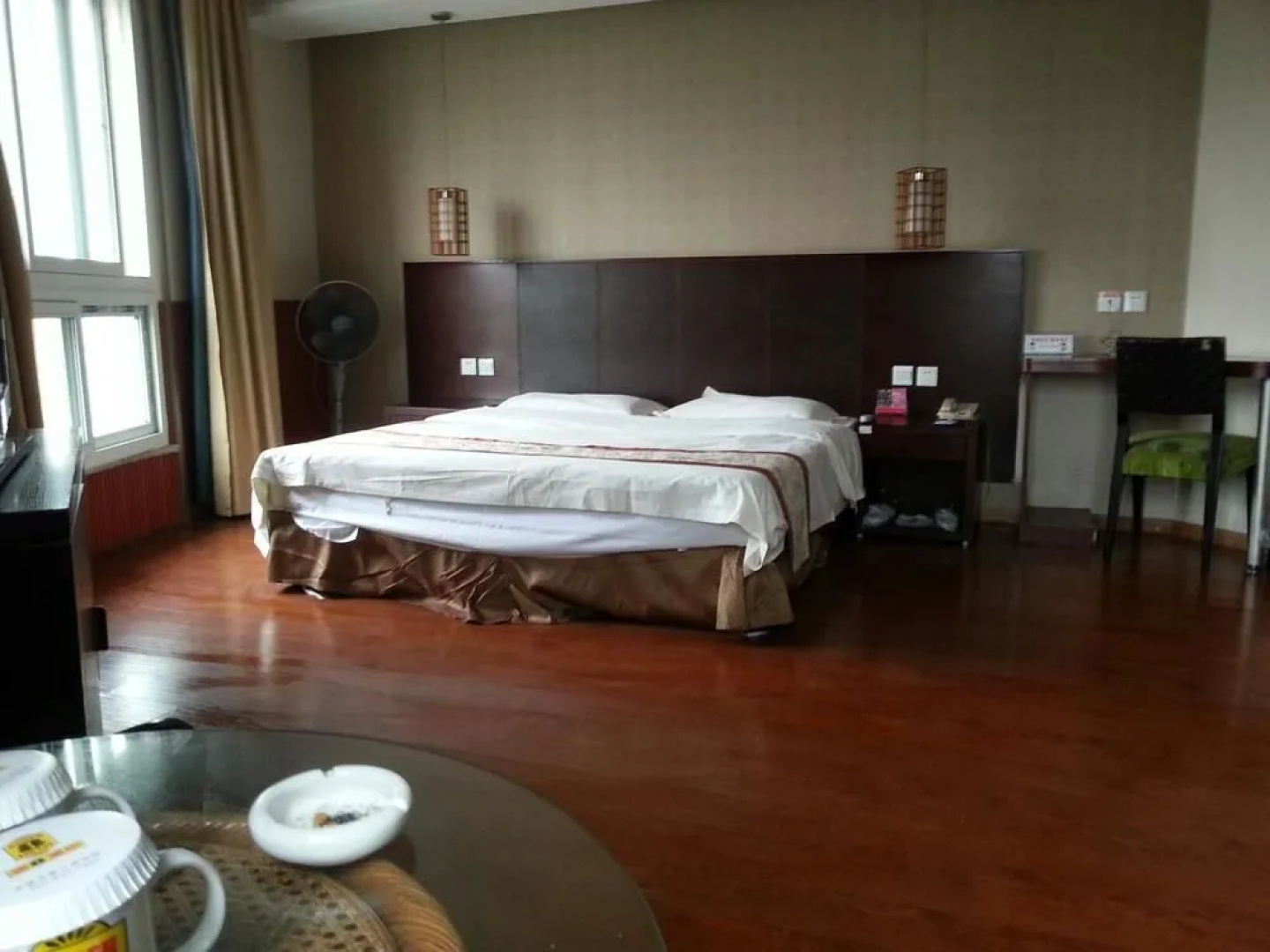 Super 8 Hotel