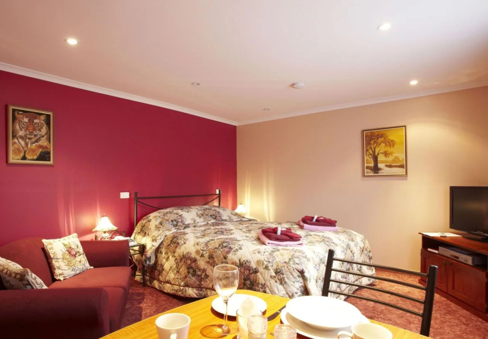 North East Rest Awhile Bed & Breakfast