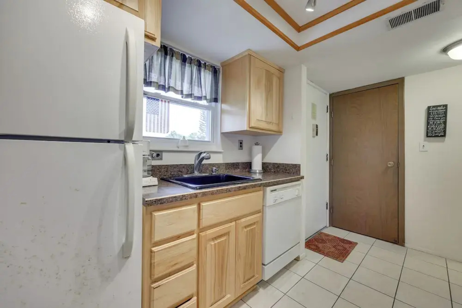 Riverfront Weleka Condo w/ Dock & Pool Access