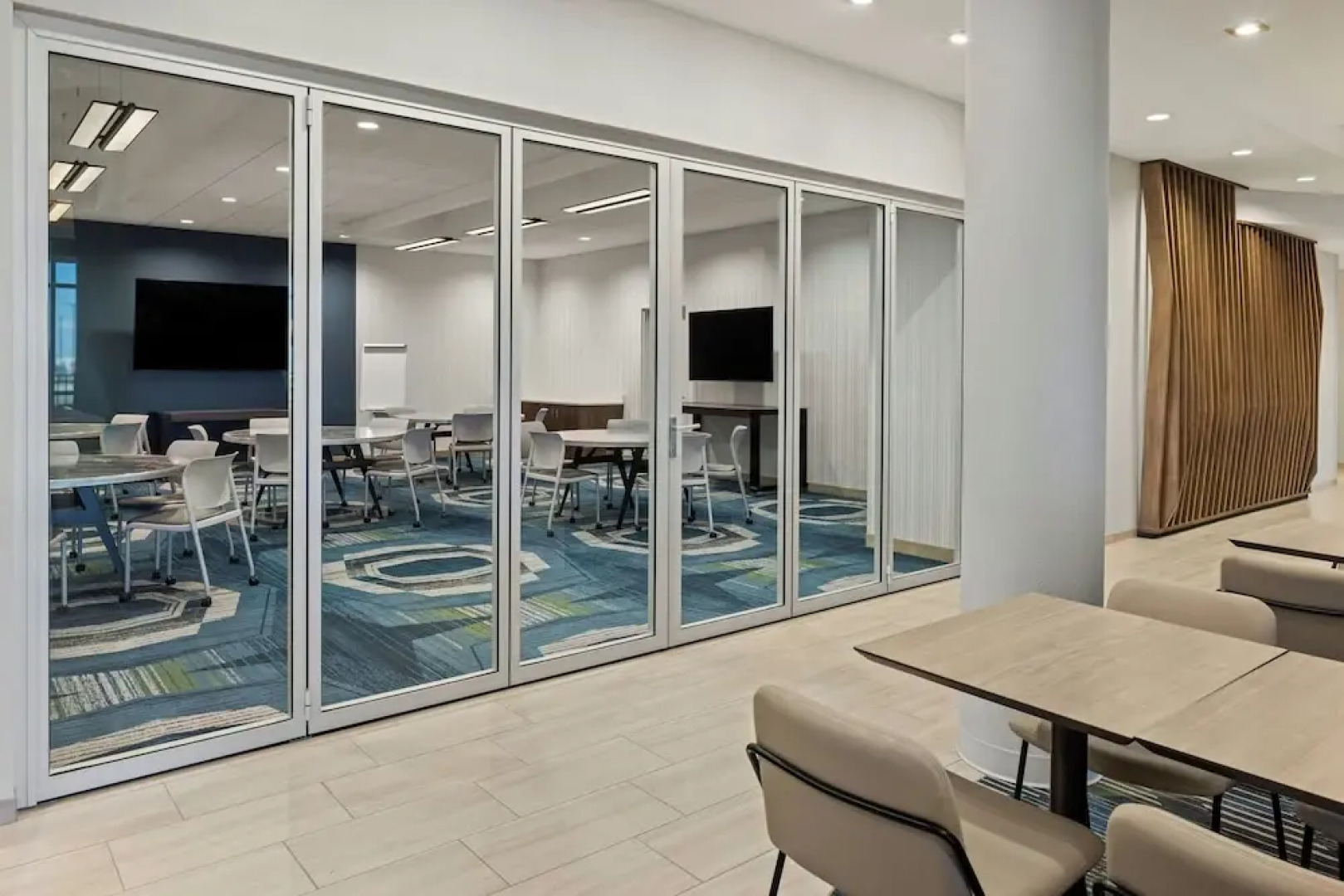 Springhill Suites BY Marriott Bettendorf