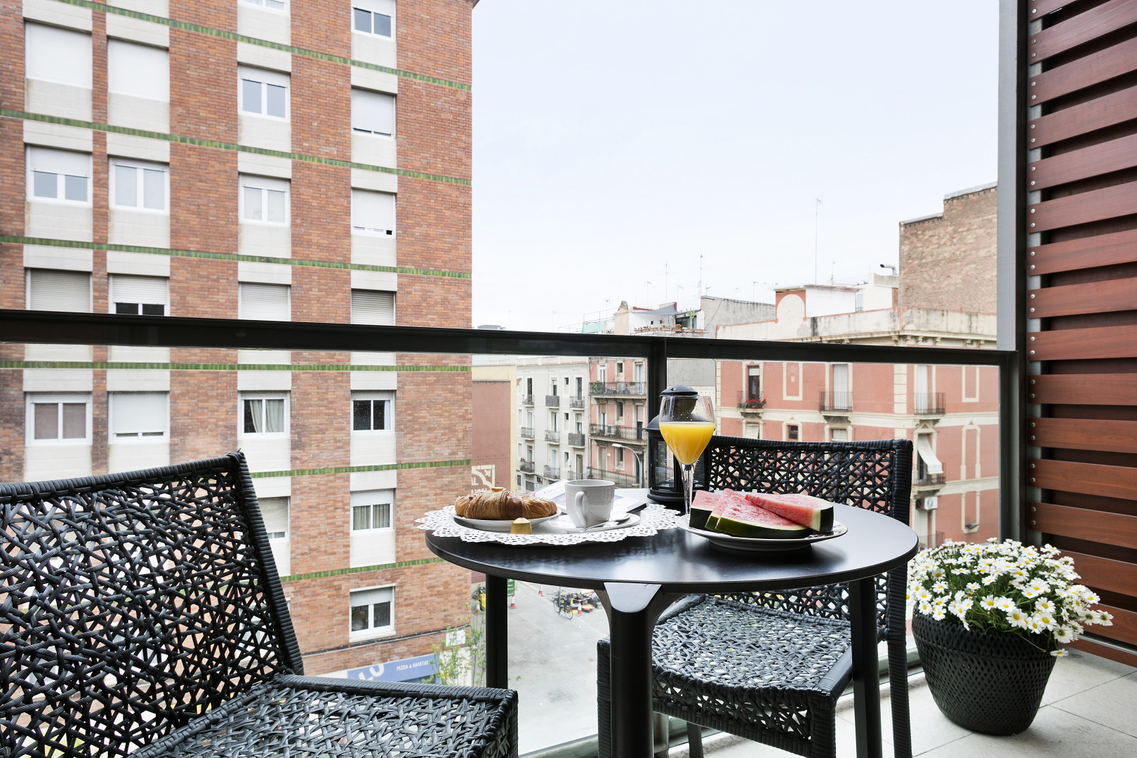 Lugaris Rambla - Apartments