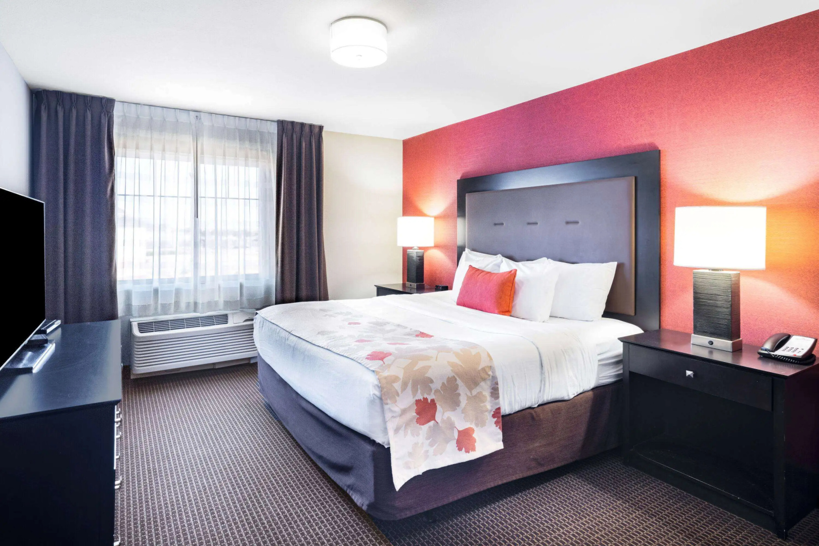 Hawthorn Suites by Wyndham Williston