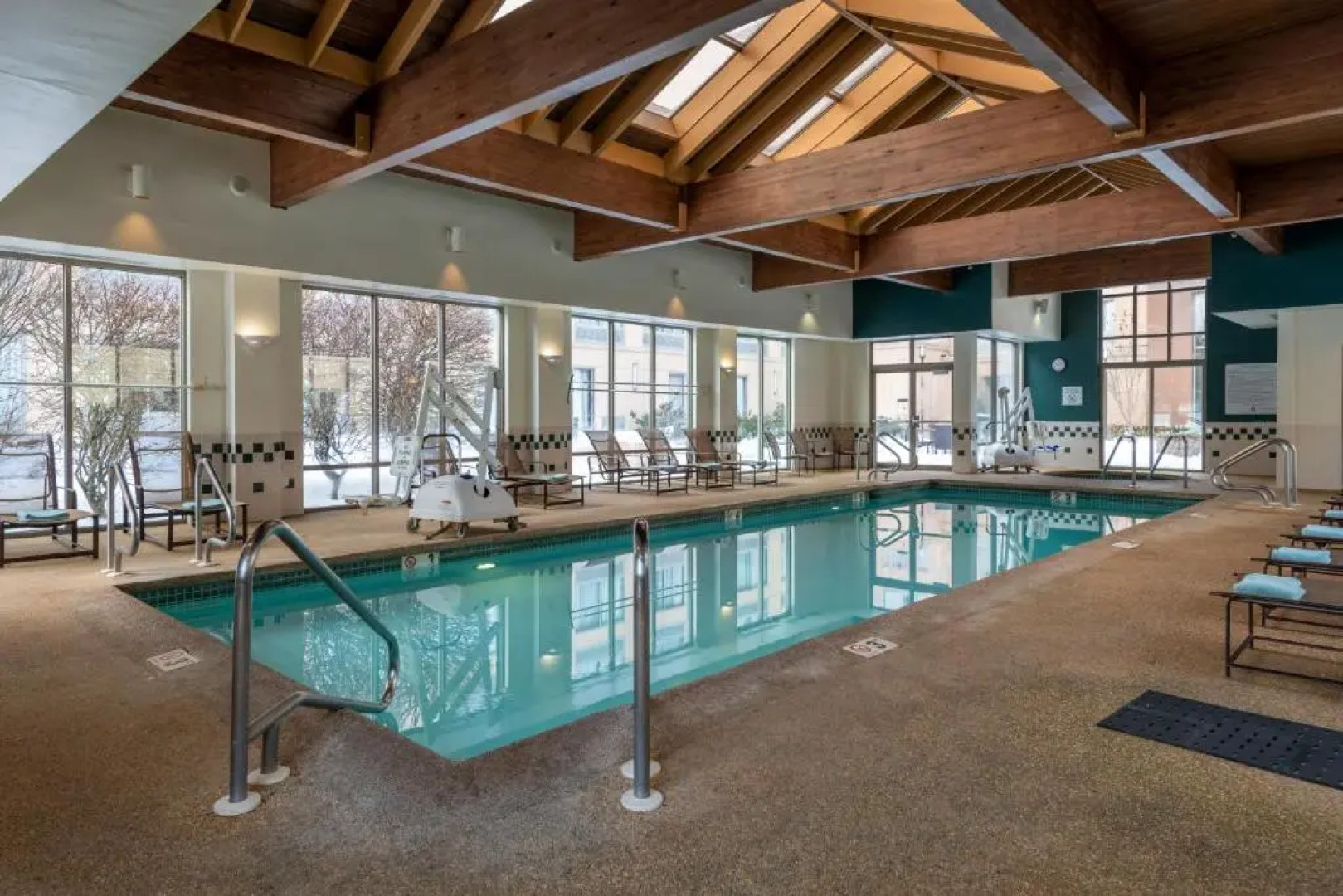 Courtyard by Marriott Nashua