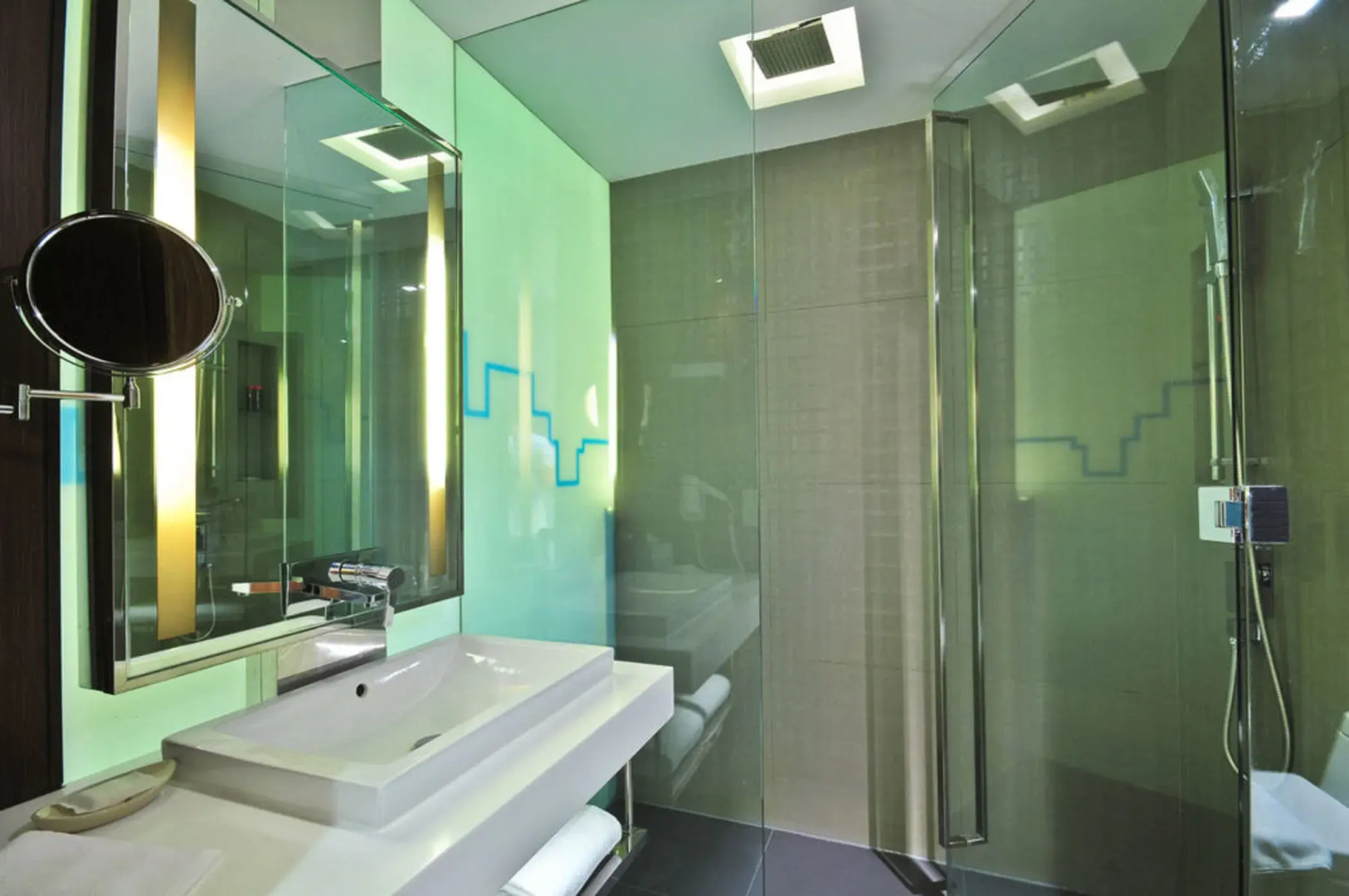 Galleria 10 Hotel Bangkok