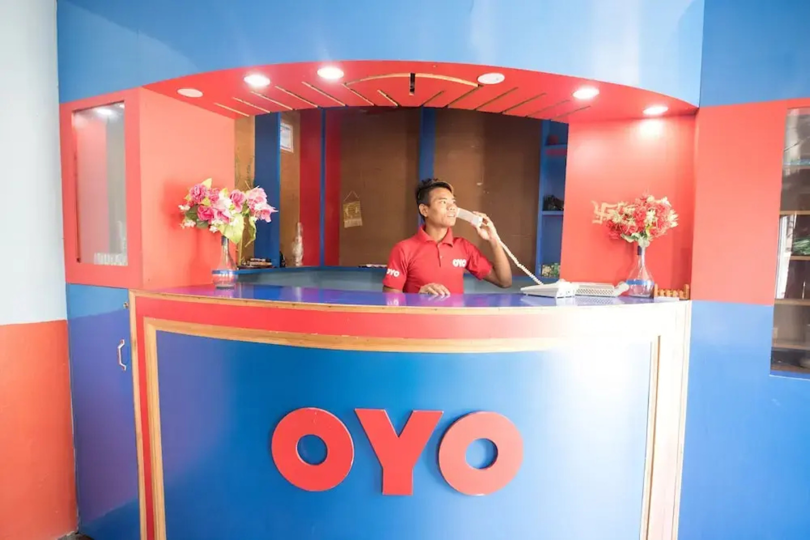 OYO 614 Subham Hotel