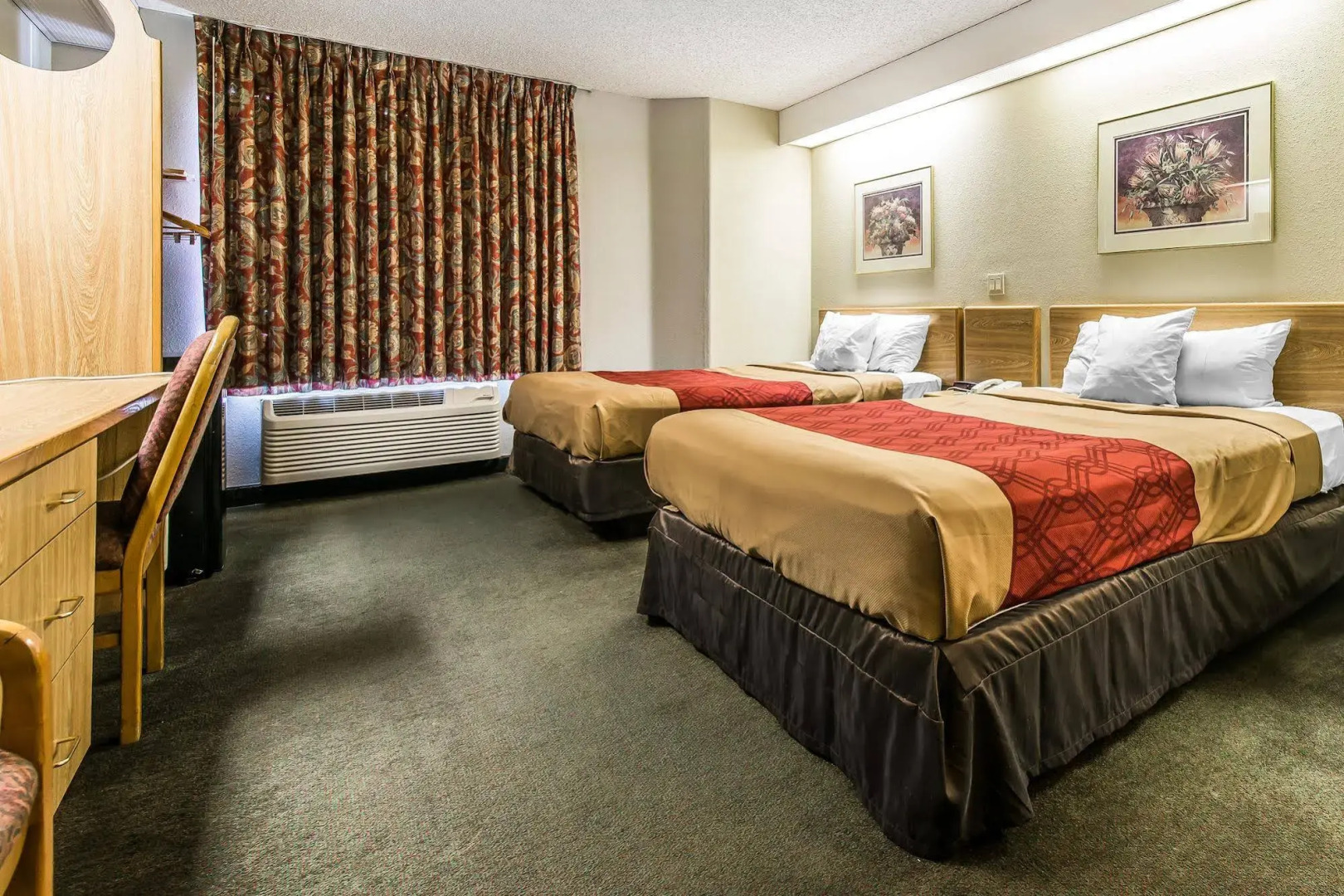 Days Inn by Wyndham Thornton