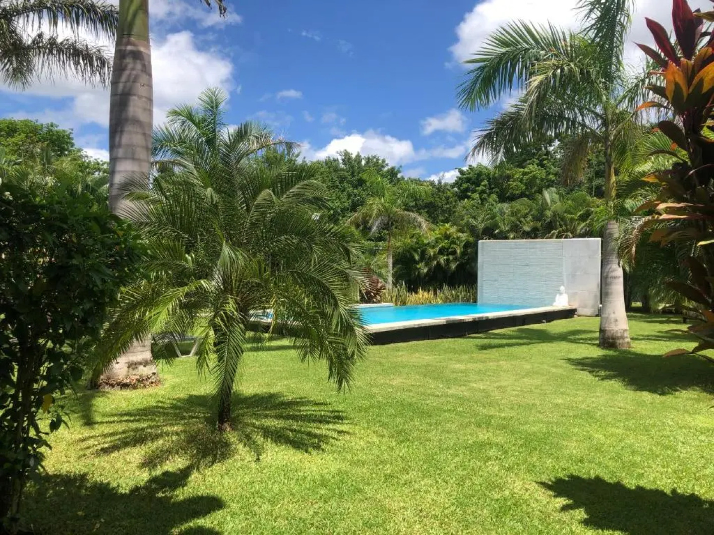 Seahorse Resort and Dive Center