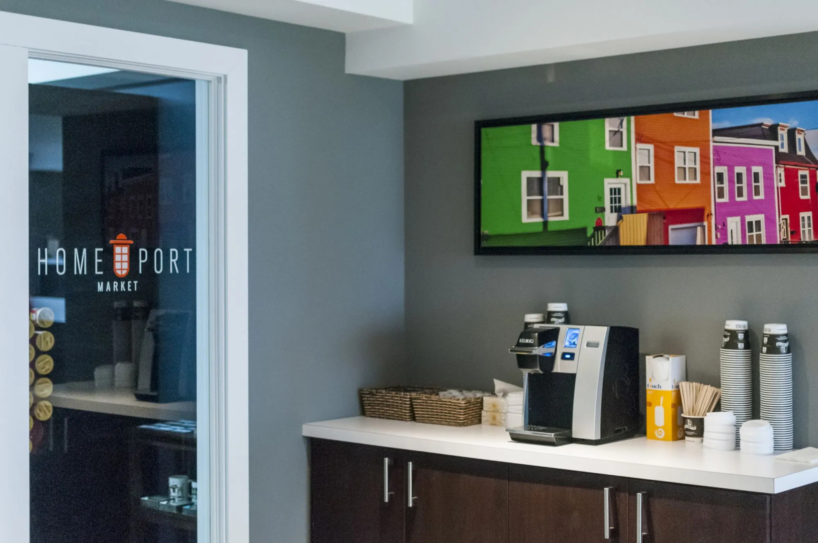 Homeport Apartment Hotel