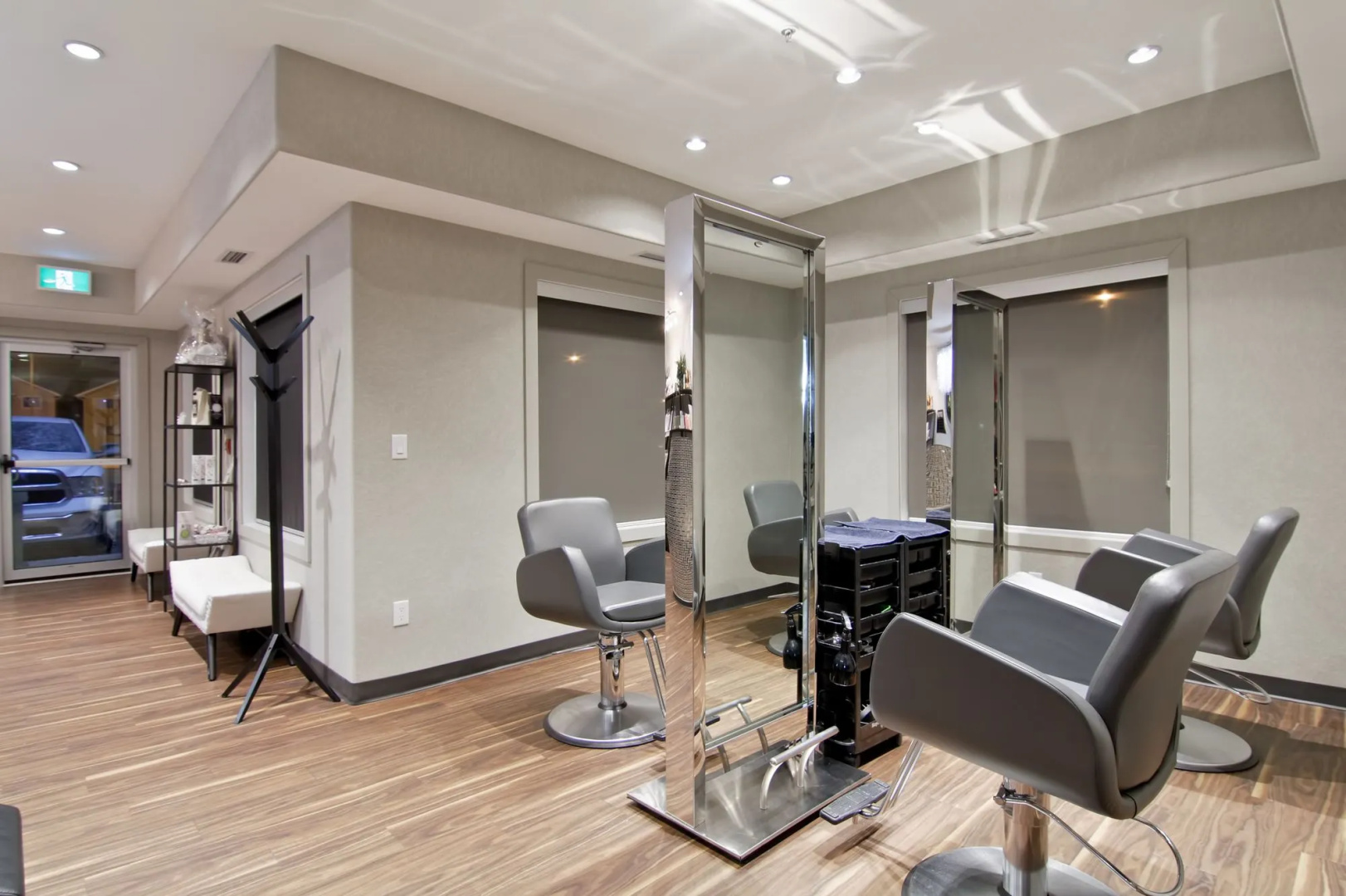 Home Inn and Suites Regina Airport