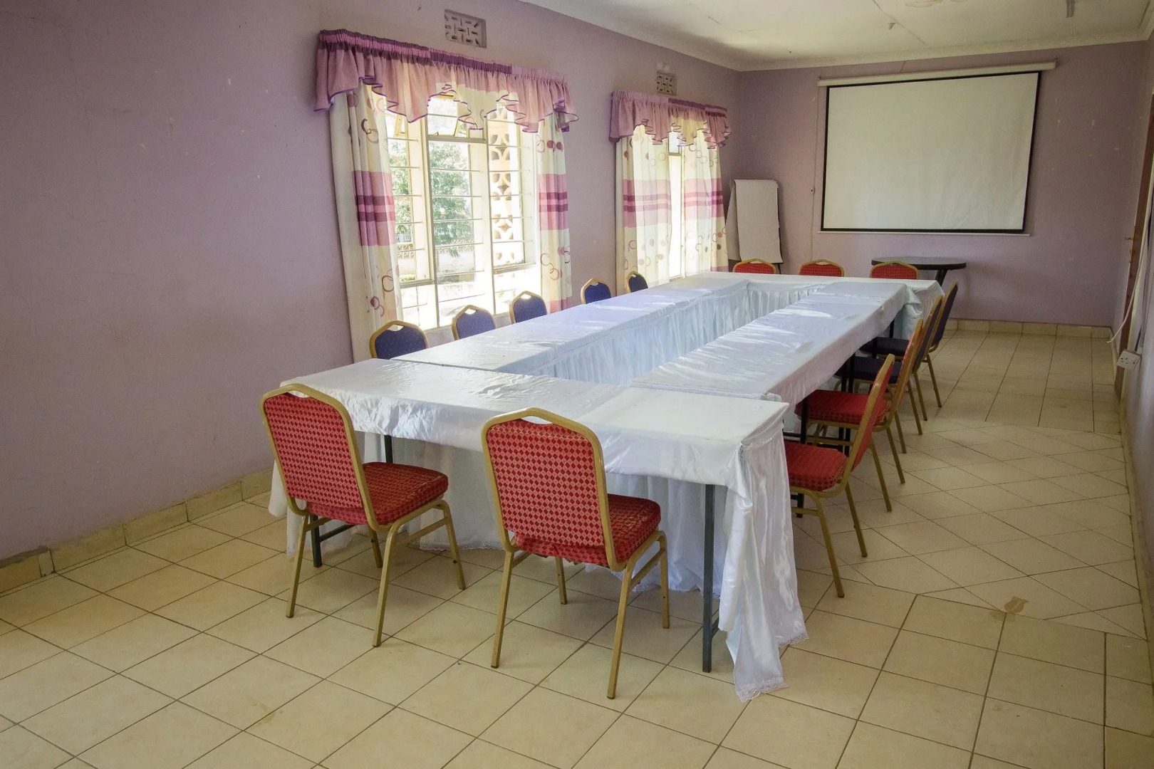 Park View Safari Hotel & Apartments