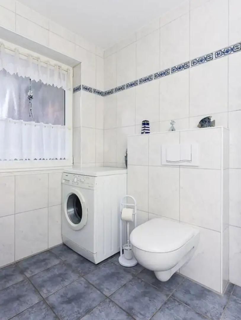 Friesengold Modern Retreat