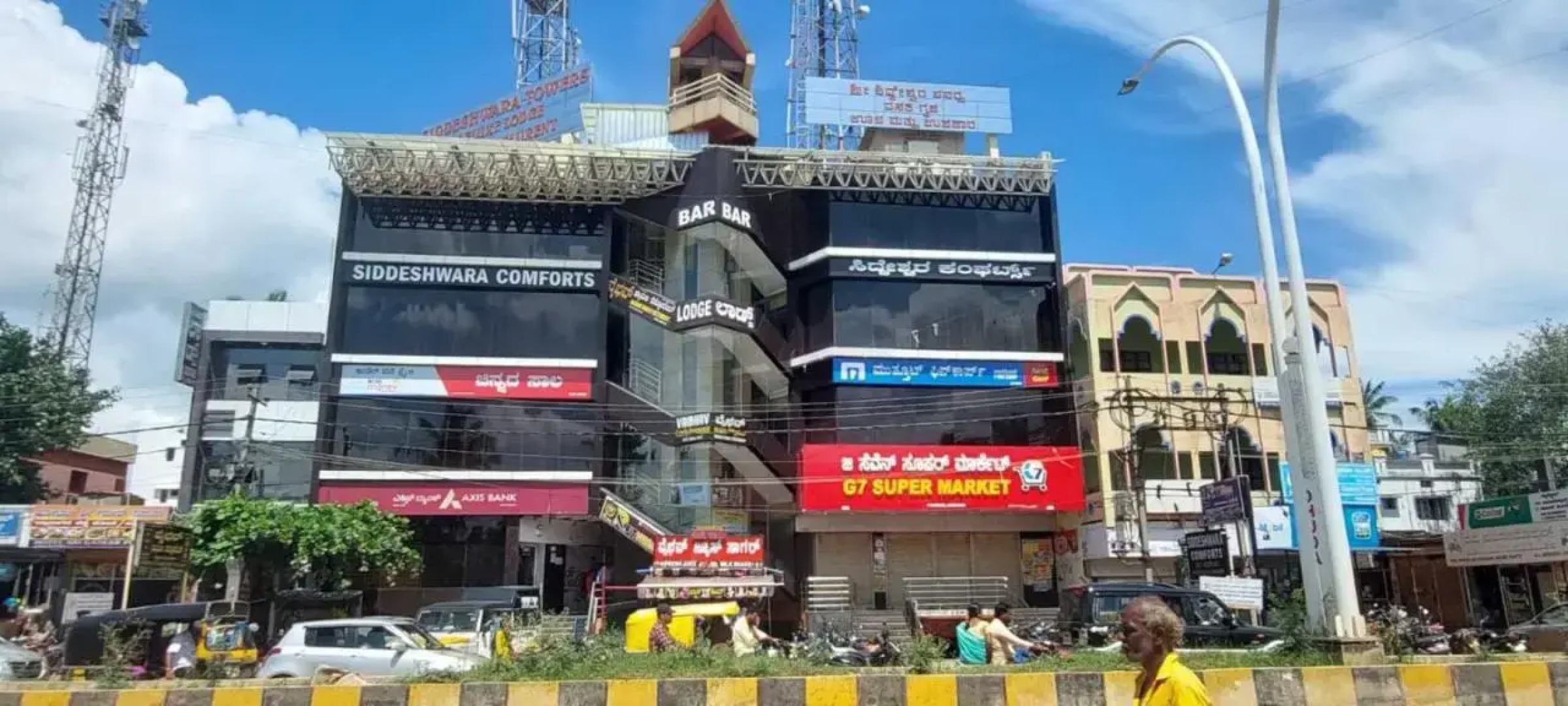 Staymaker Siddeshwara Comforts