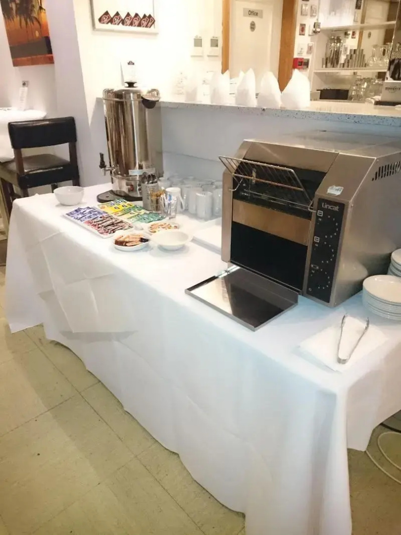 Livingston Lodge Hotel