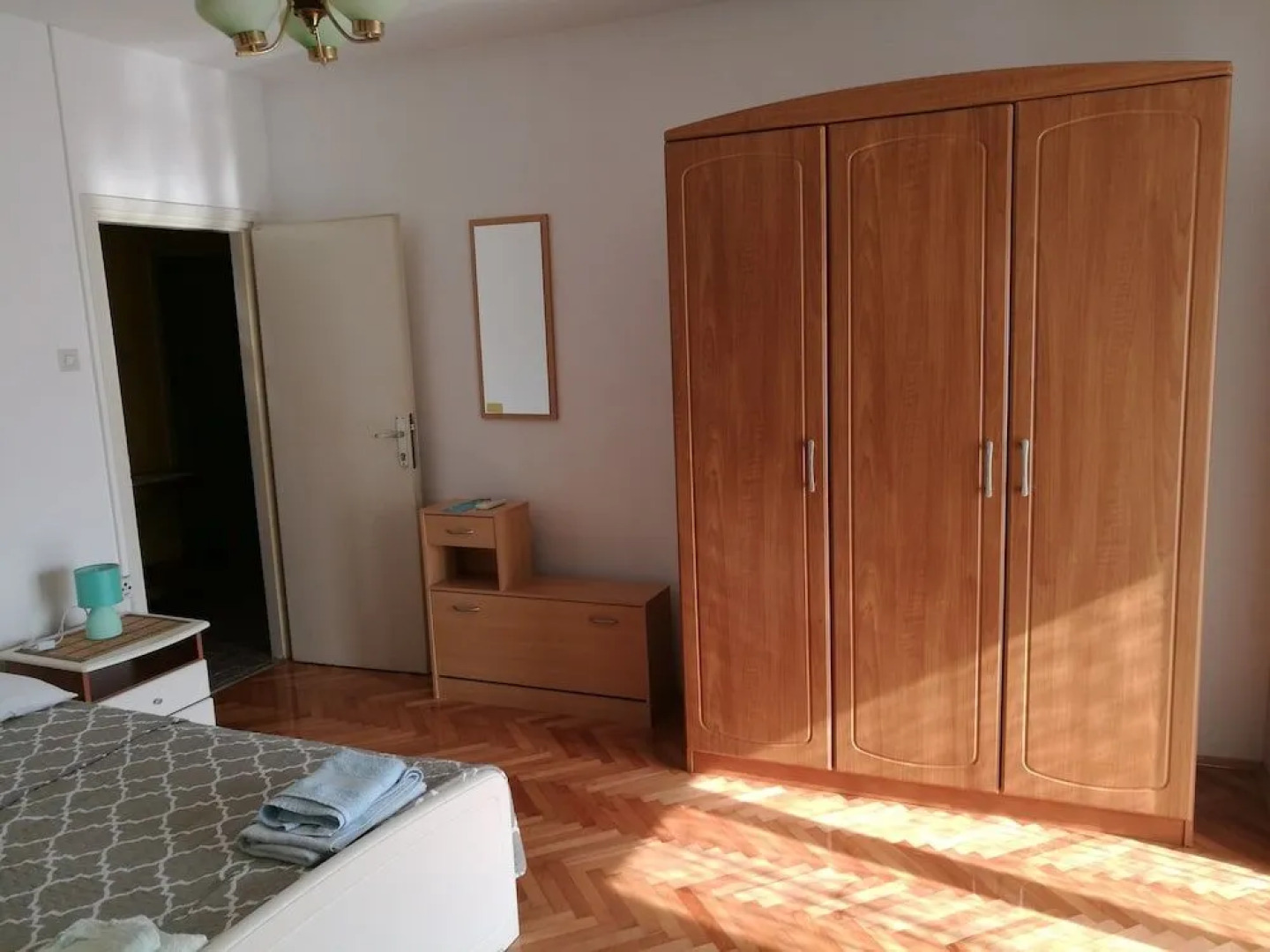 Viktor Rooms and Apartments