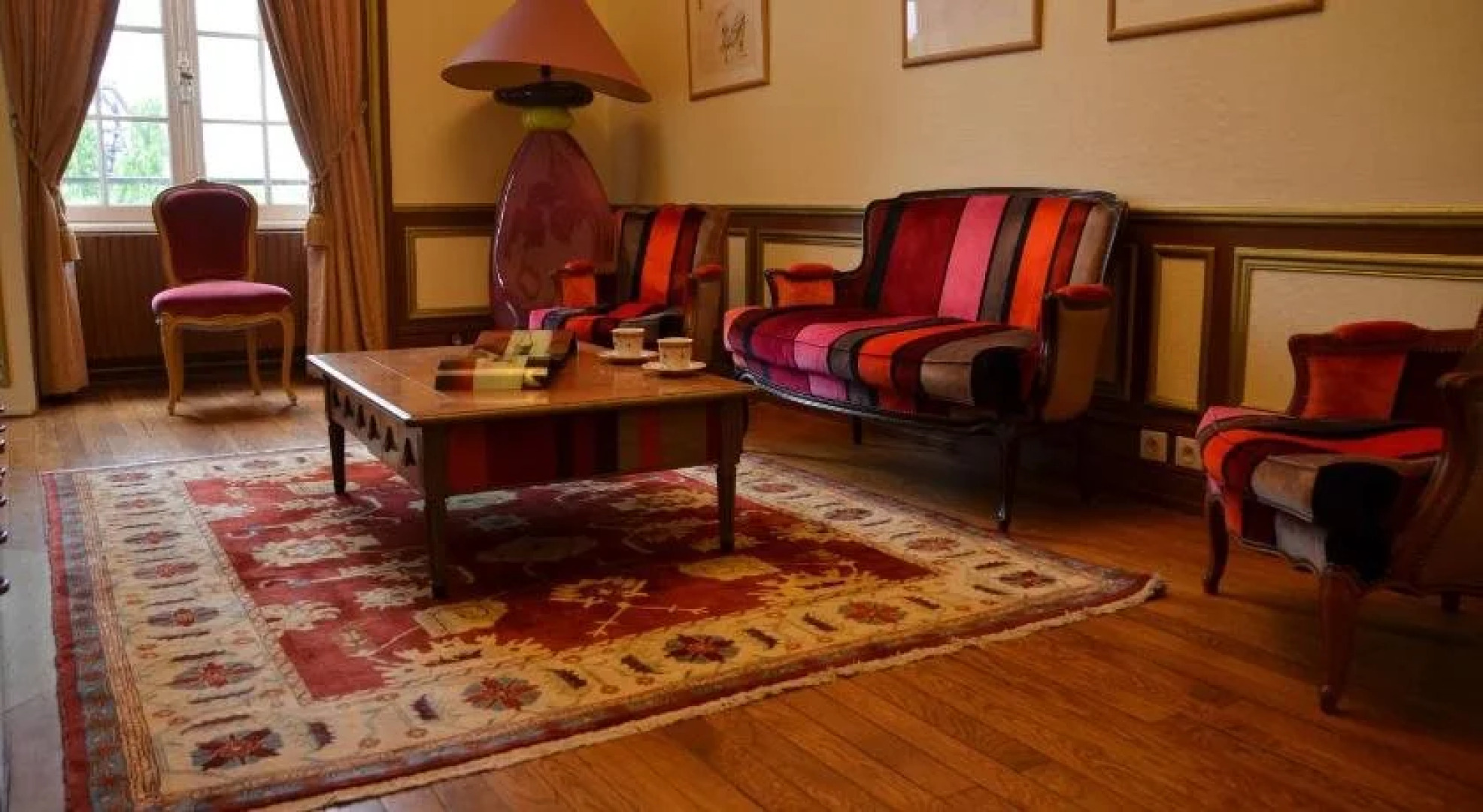 La Demeure De La Dame Du Fer