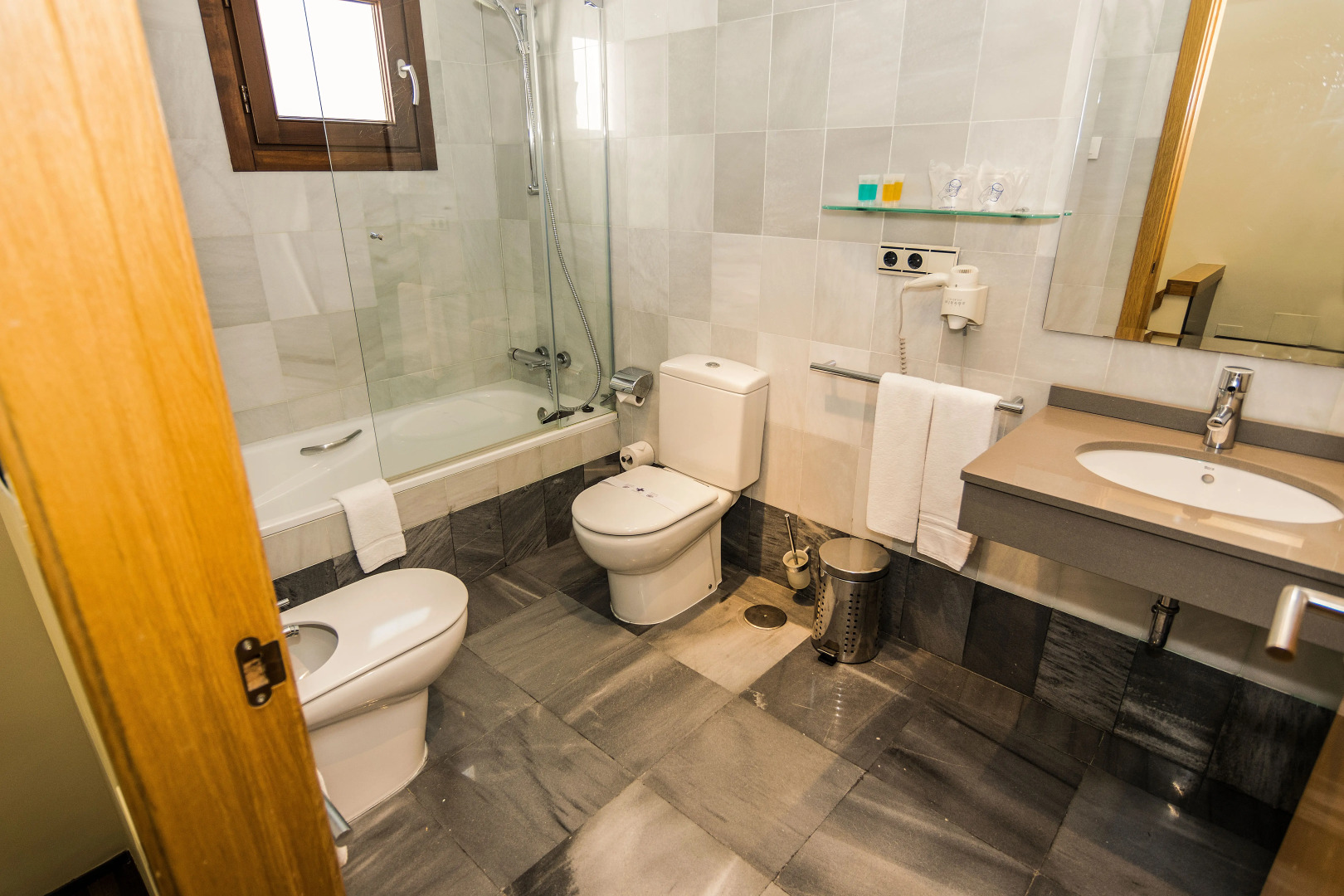 Villa Turistica de Bubion