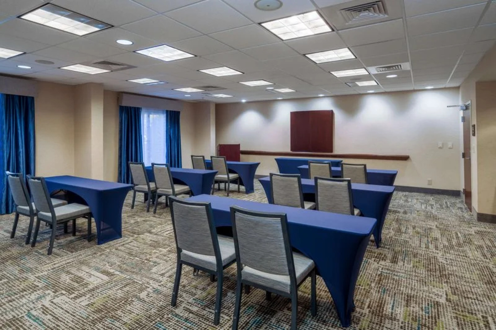Hampton Inn & Suites Opelika