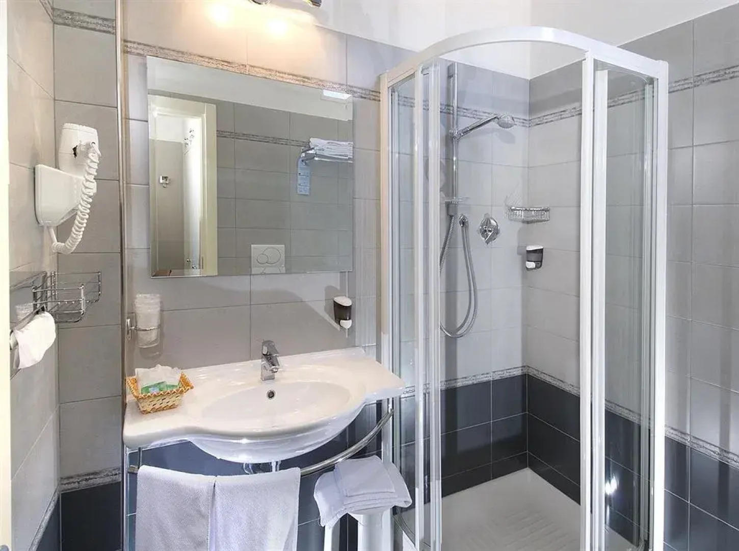 Hotel Antonella & Mael