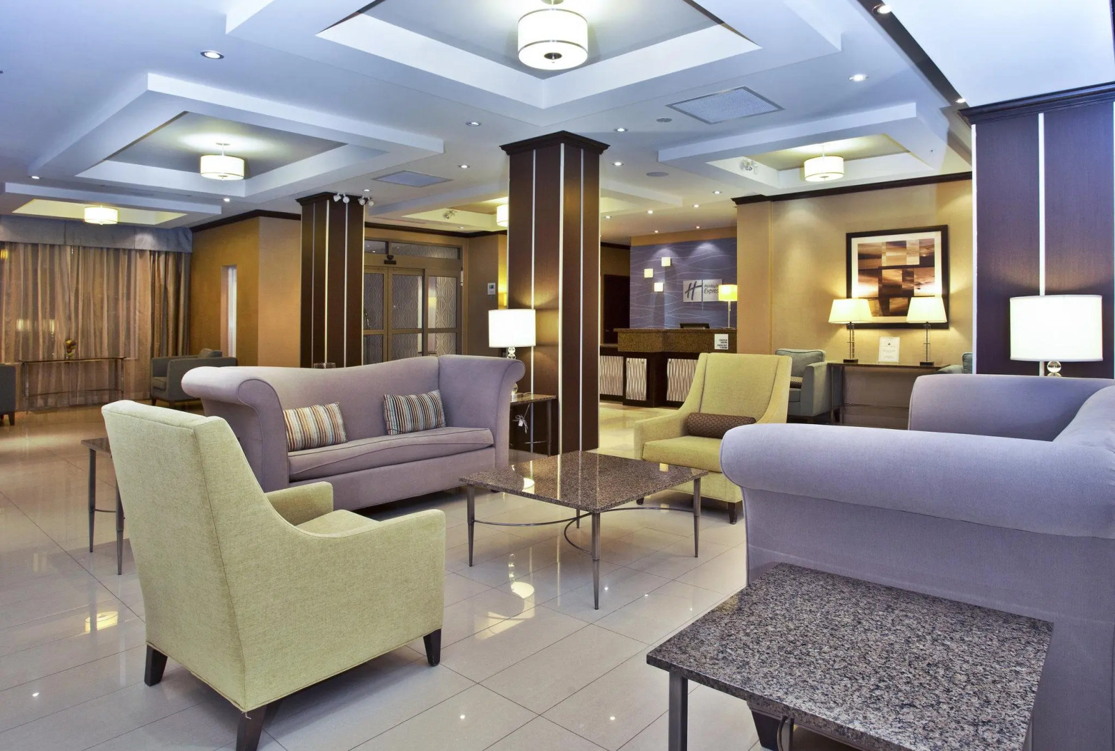 Holiday Inn Express & Suites Kingston Central by IHG