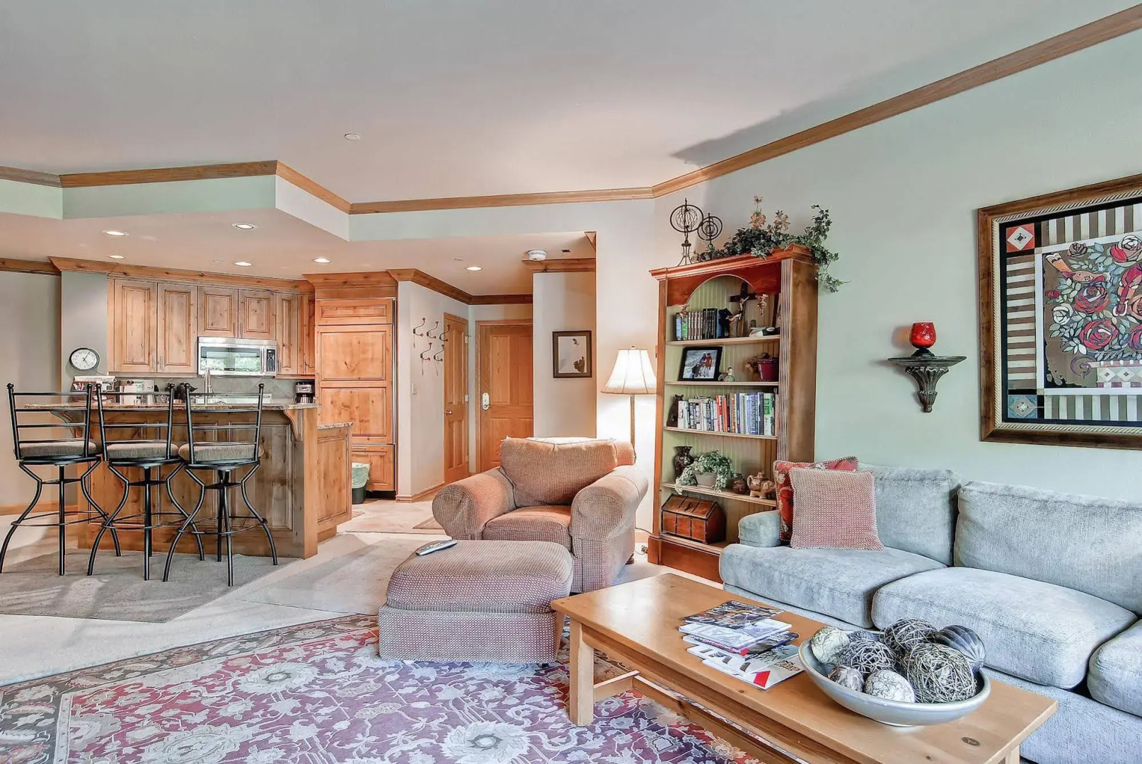 Highlands Westview by East West Hospitality