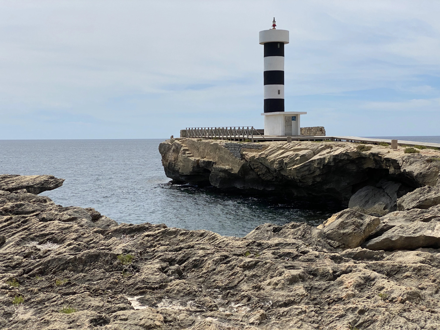 Isla de Cabrera Aparthotel & Hotel