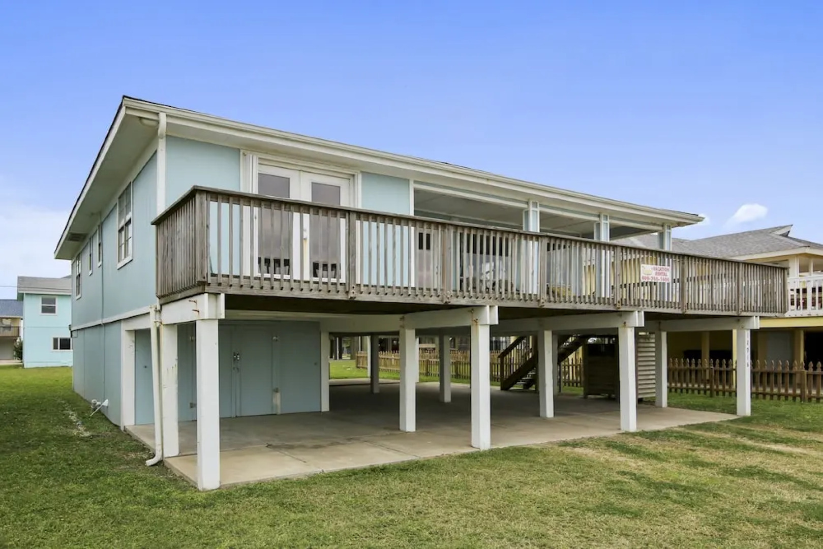 Bermuda Beachfront by RedAwning