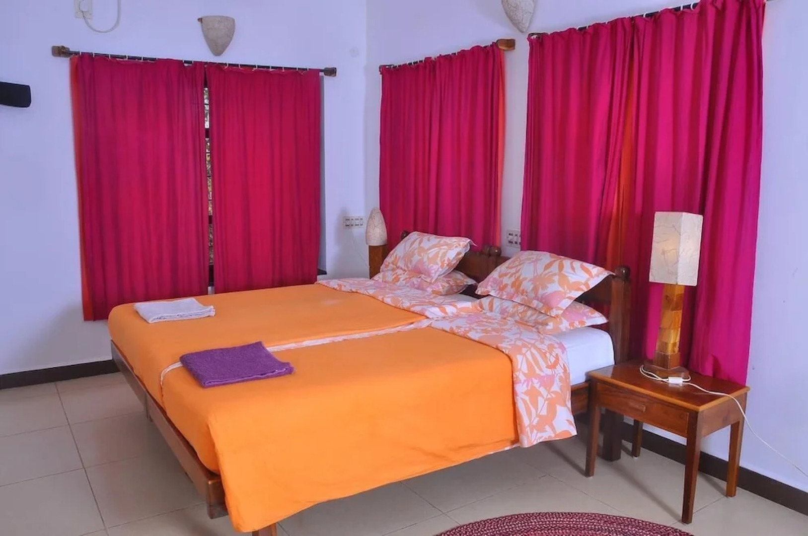 Inn Pondiville Forest Retreat