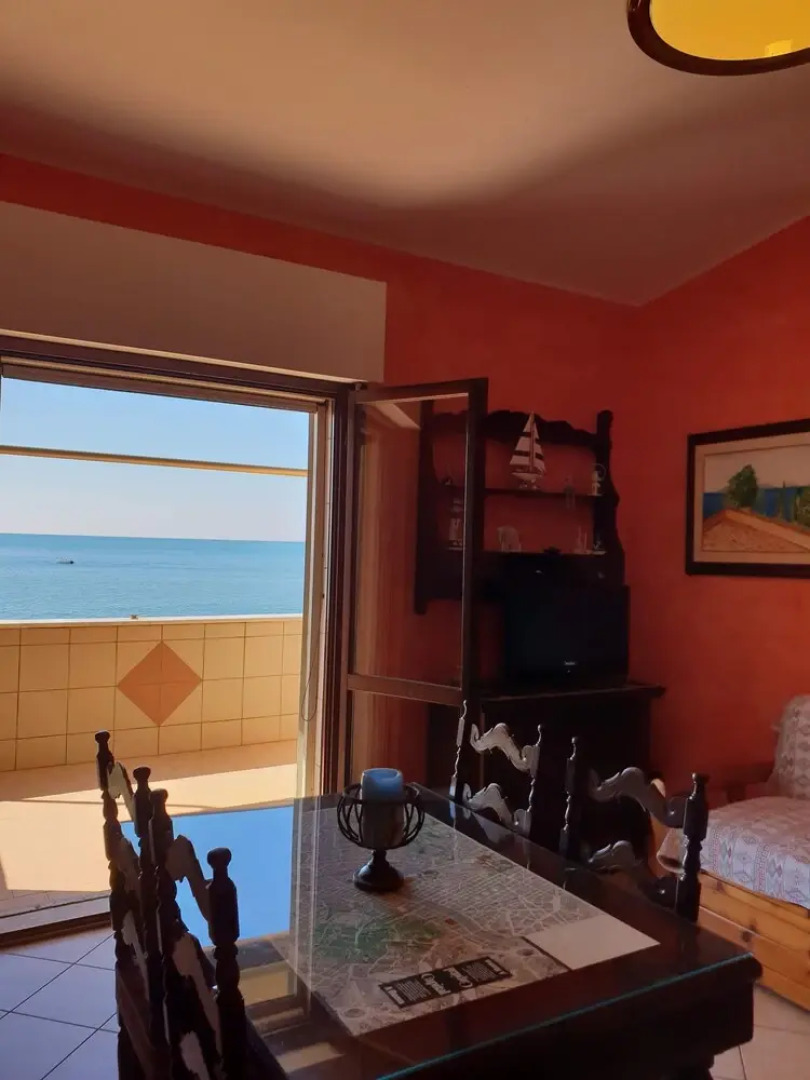 On the sea and on the Beach