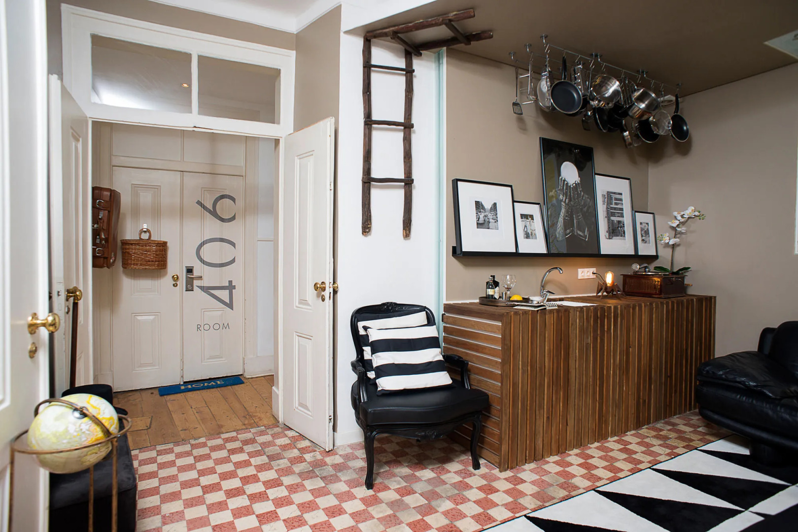 Passport Lisbon Boutique Hostel