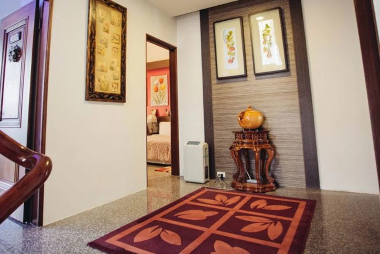 Full House Bed and Breakfast