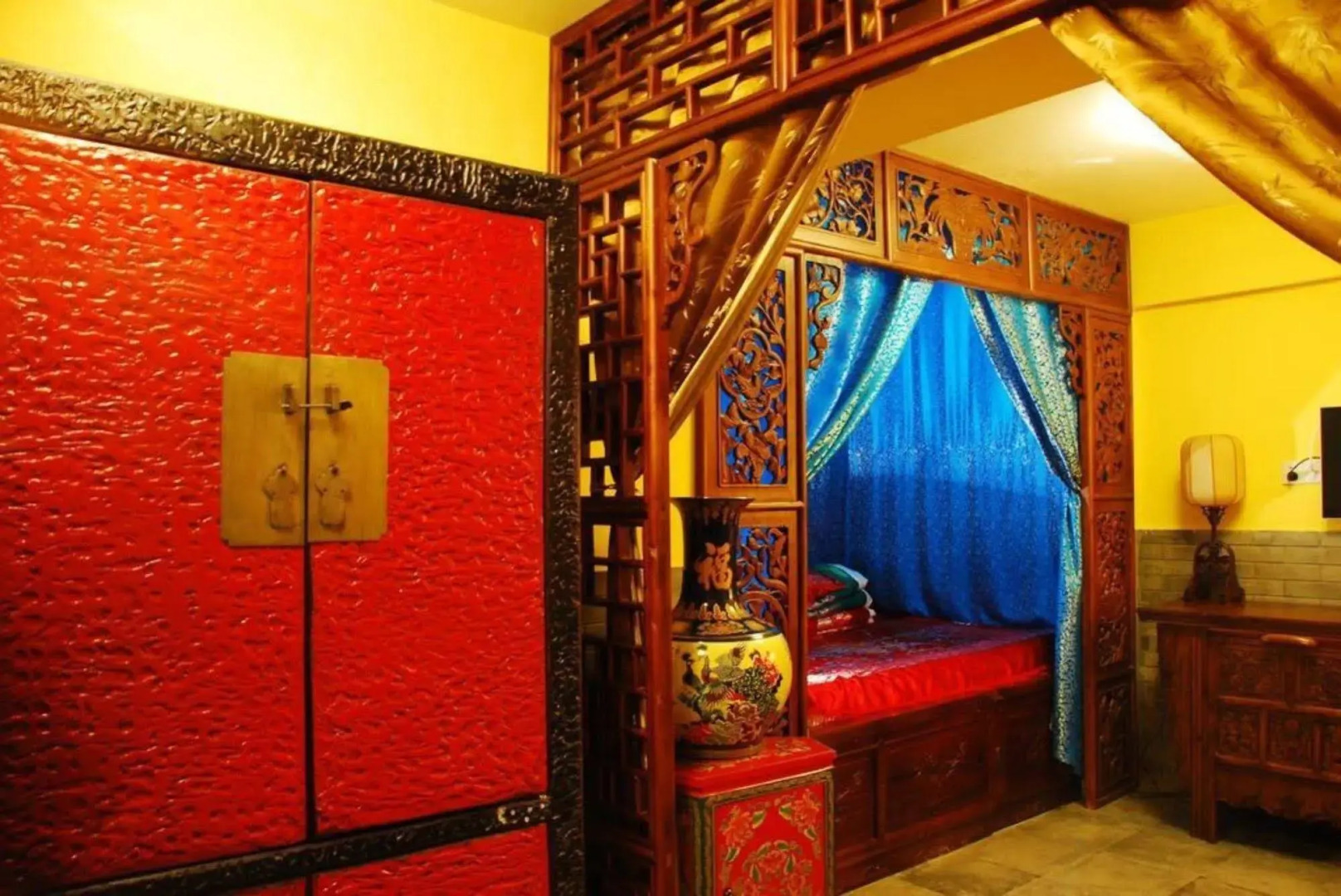 Double Happiness Beijing Courtyard Hotel