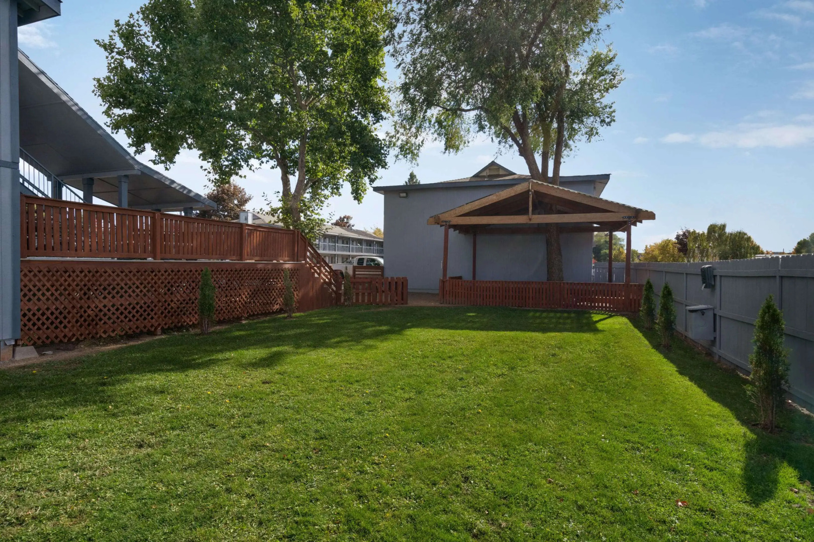 Days Inn by Wyndham Bend