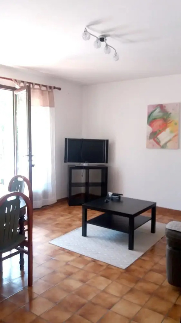 Apartment With one Bedroom in Sisteron, With Enclosed Garden and Wifi