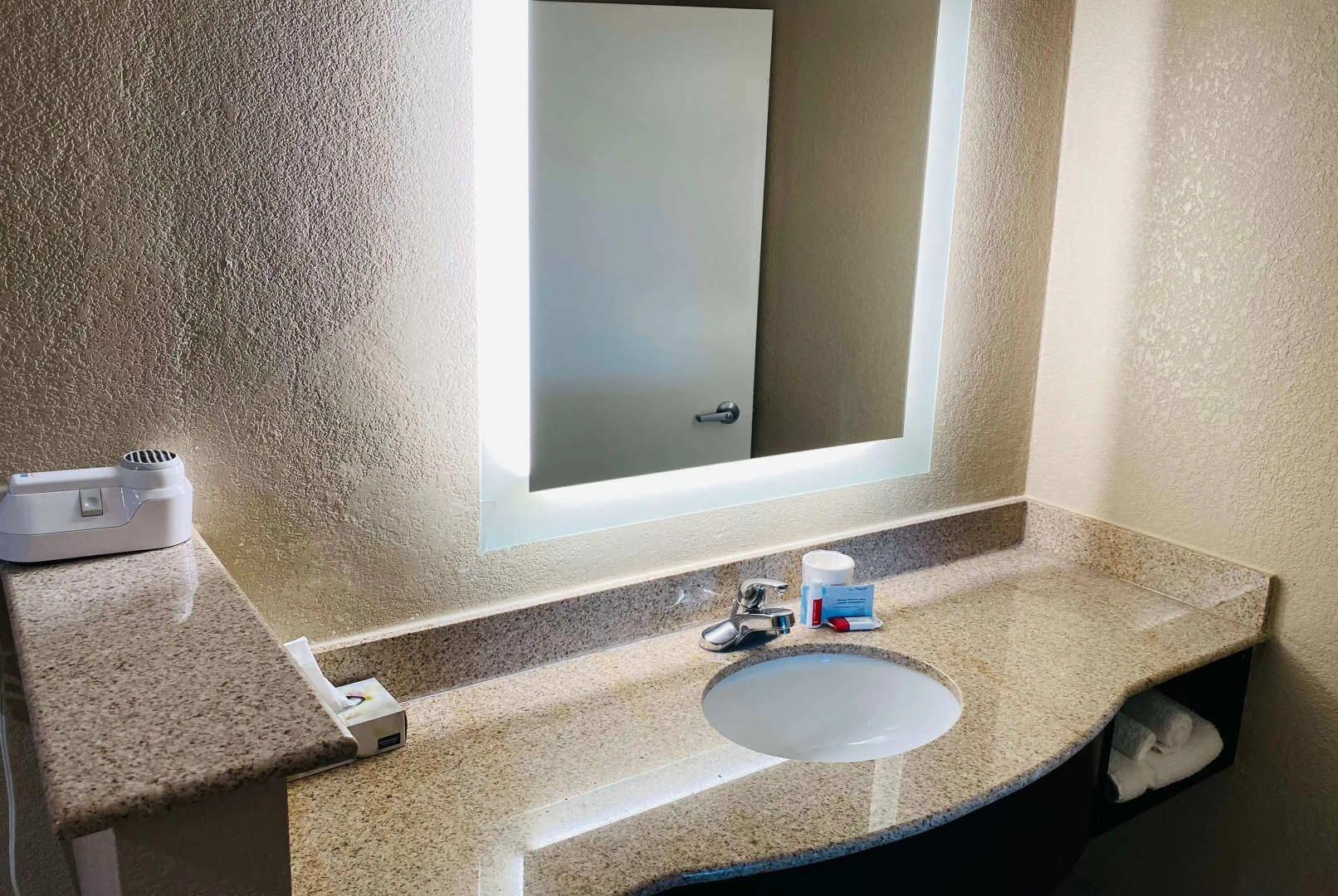 Super 8 by Wyndham Danville