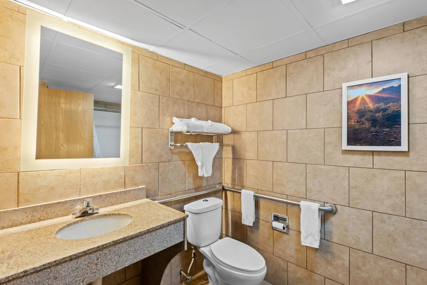 Days Inn by Wyndham Ames