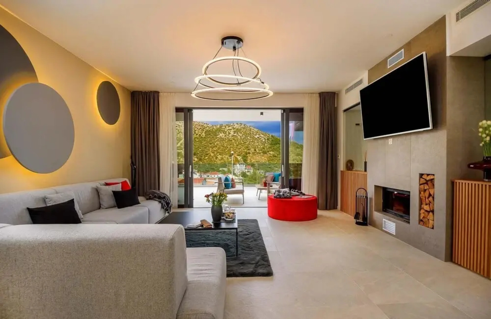 Villa Lucy Cherry CFH