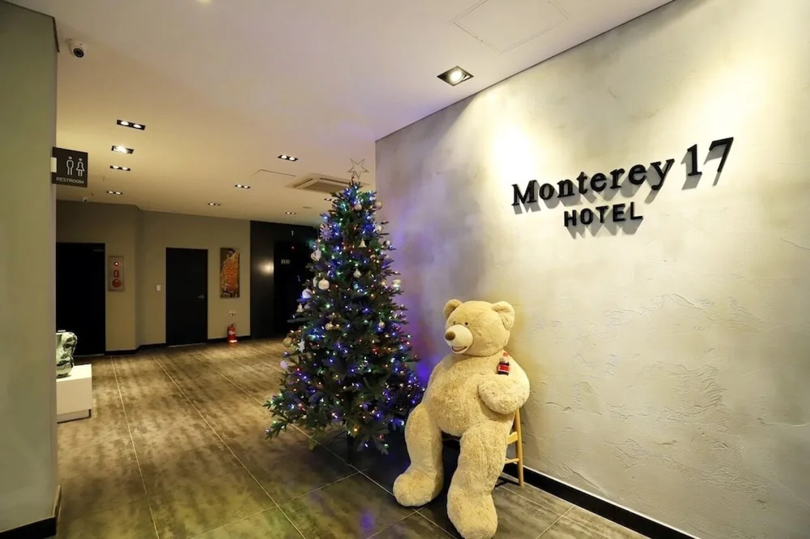 Yongin Monterey 17 Hotel
