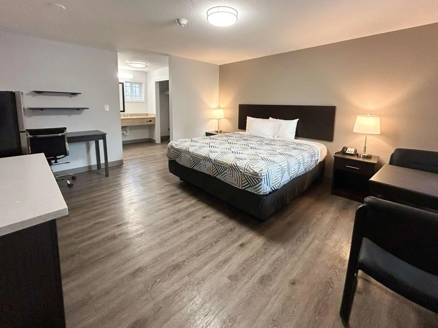 Econo Lodge Vancouver