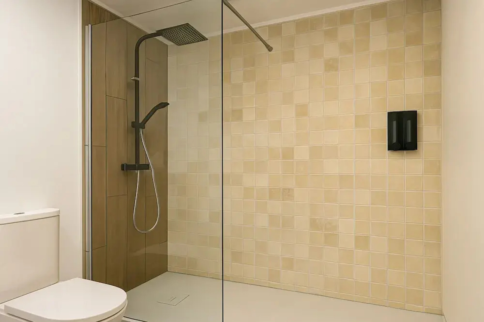 MAYA Appartements & Suites