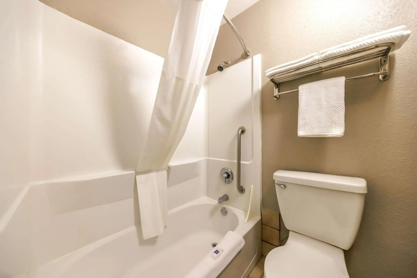 Motel 6 Portland, OR - Southeast