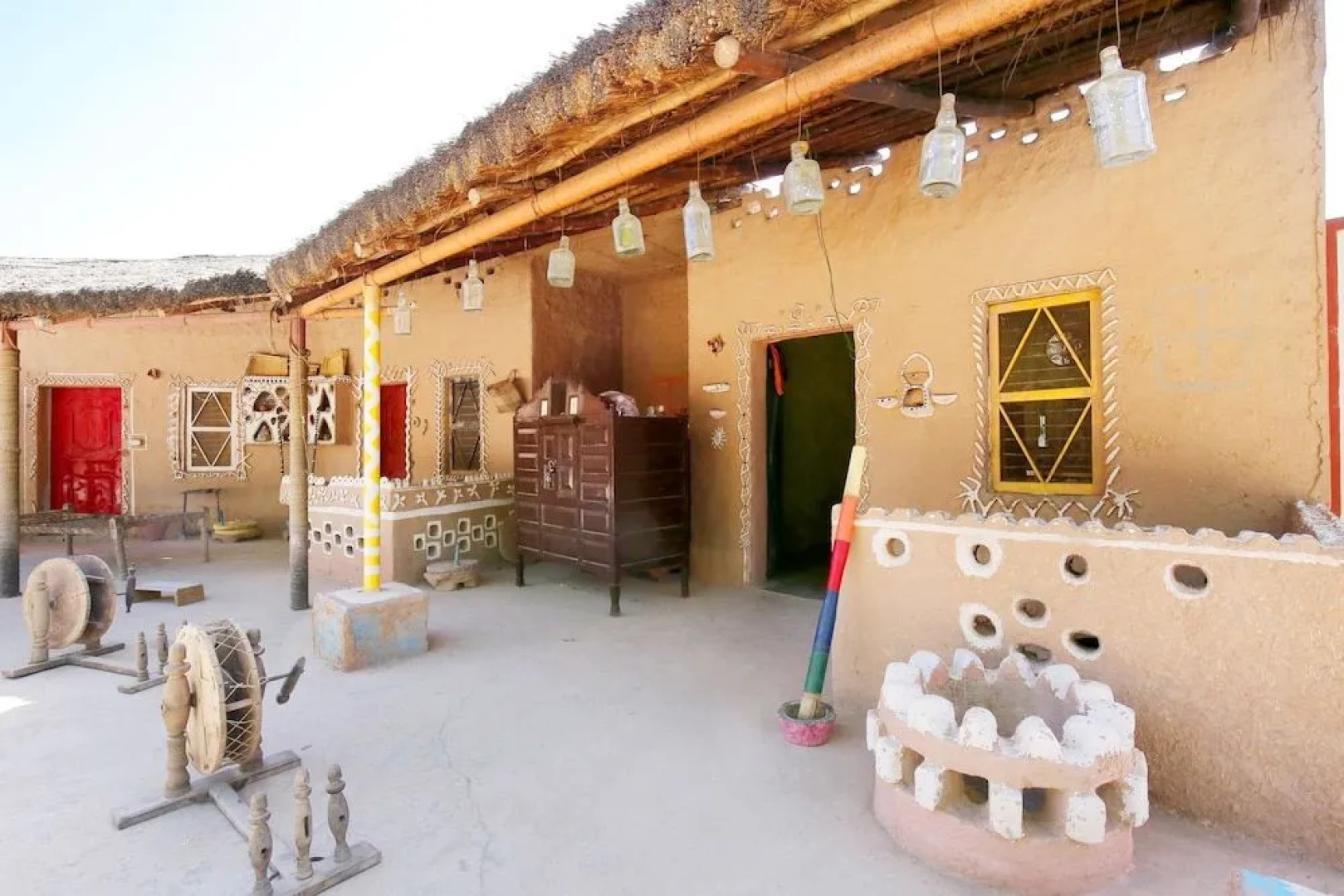 OYO 37196 Whispering Shacks