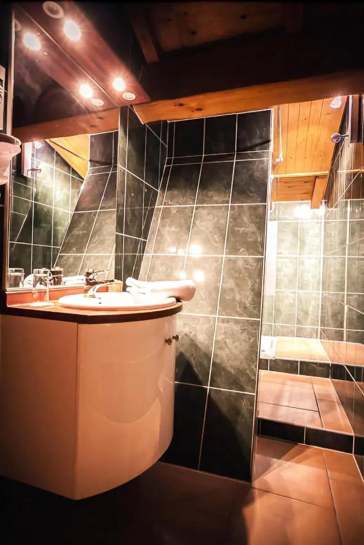 Les Ecuries de la Tour