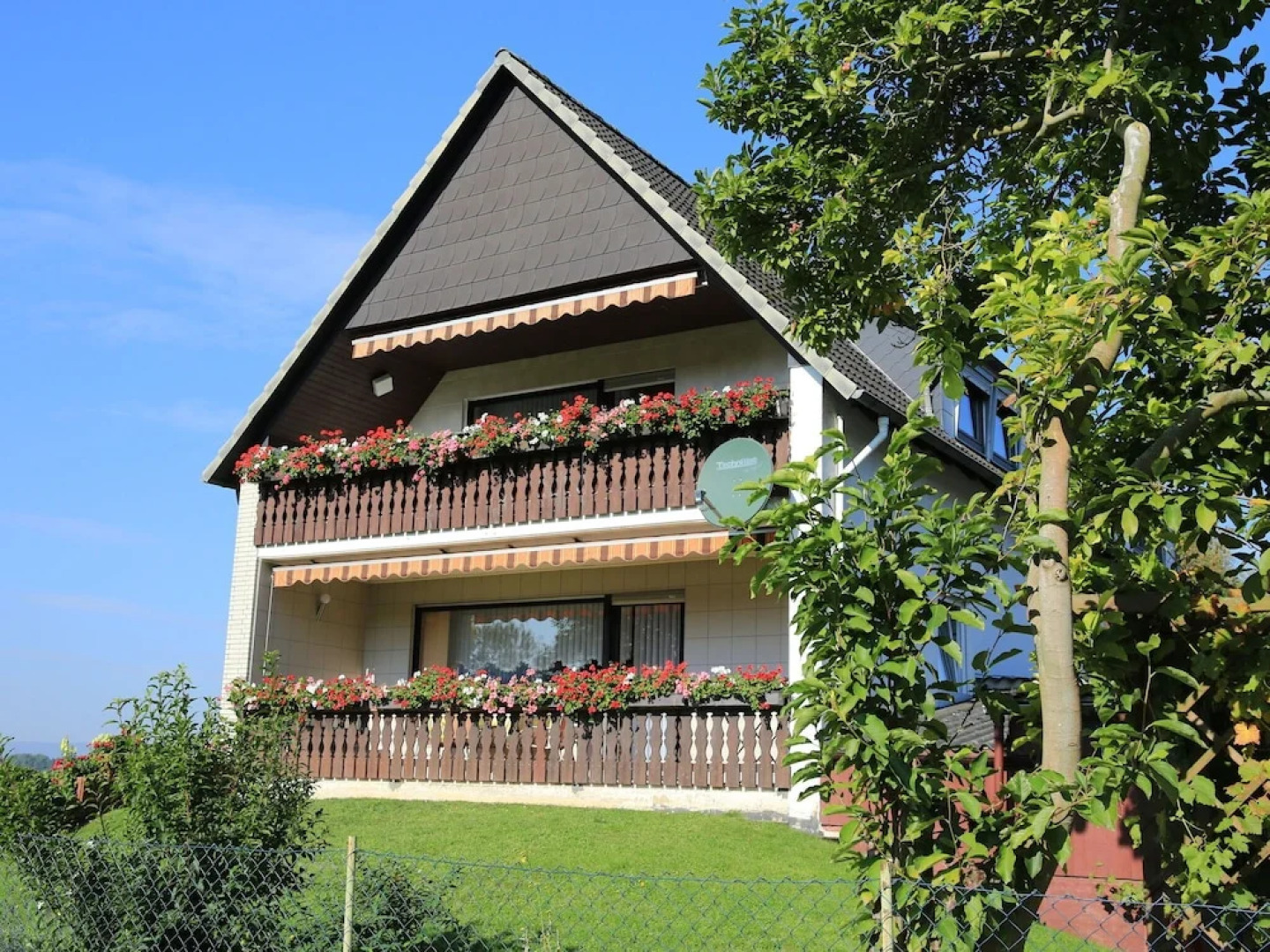 Cozy Apartment near Forest in Hullersen