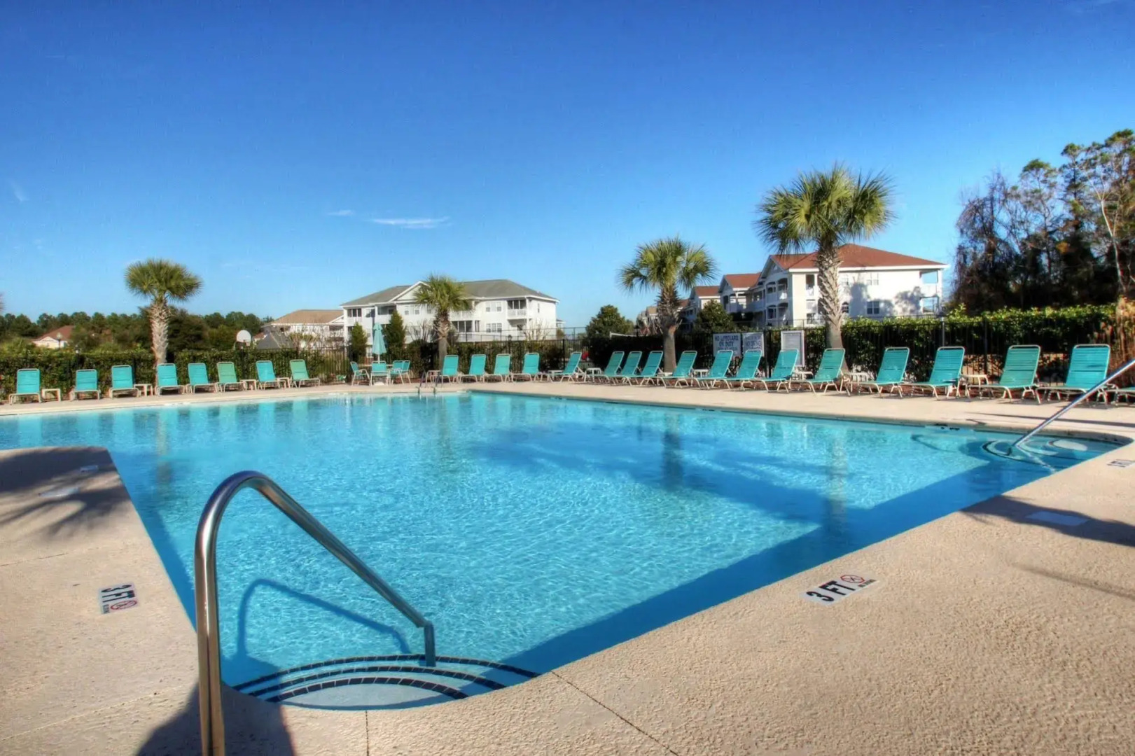 Barefoot Resort by Palmetto Vacations