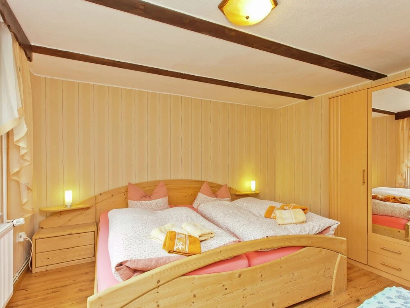 Detached Holiday Home With Wonderful View, Balcony and Garden