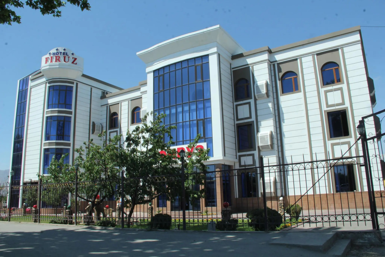 Гостиница «Фируз»