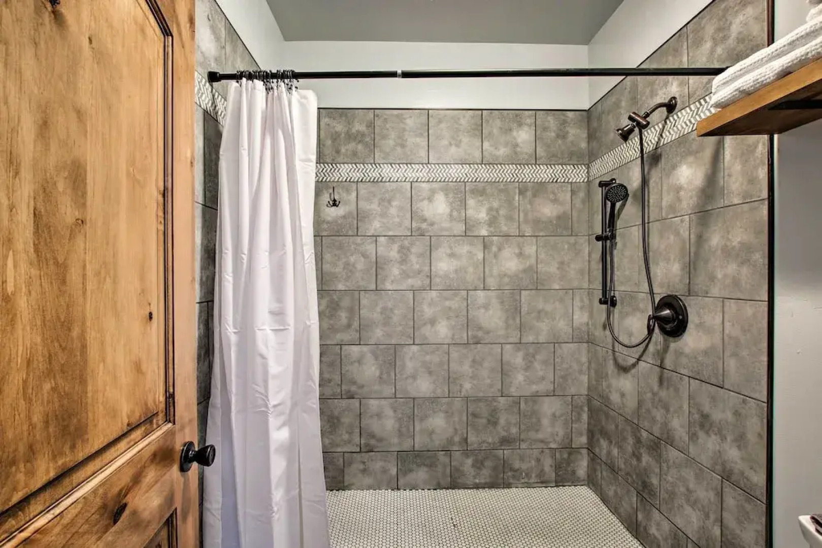 Lava Hot Springs Studio 4-min Walk to Pools!